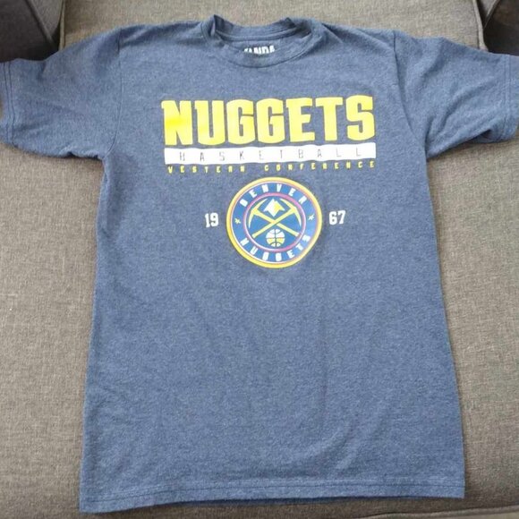 Official NBA Denver Nuggets Tshirt - Picture 2 of 4